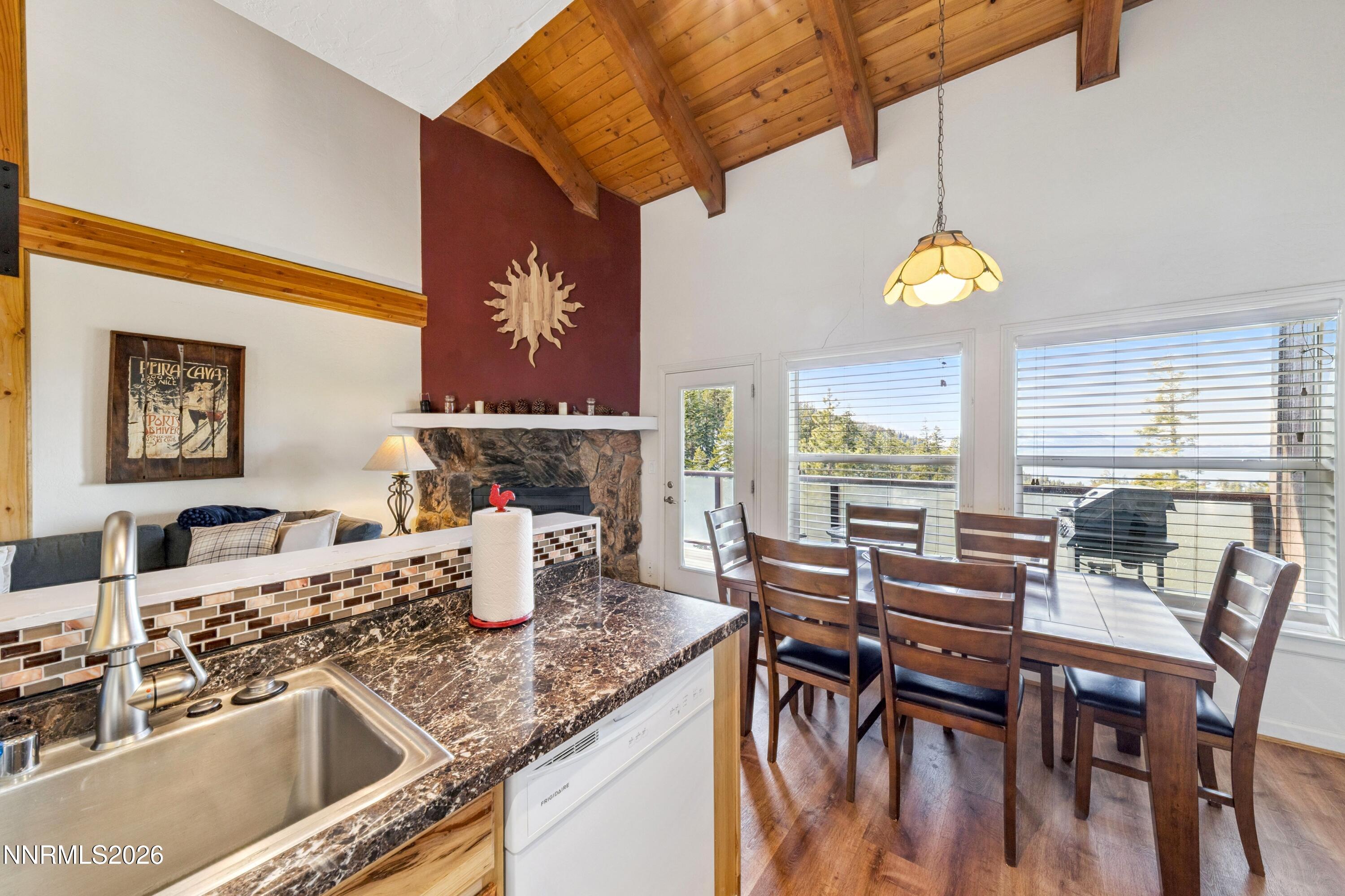 750 Milky Way Court, Unit 6 Stateline, NV 89449 - Photo 14 of 35 a16