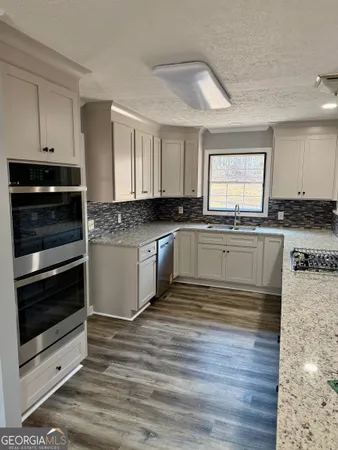 $424,000 | 90 Hickory Lane, LaGrange, GA 30240