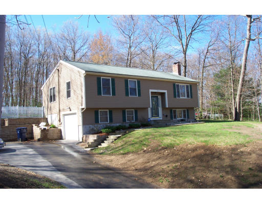 529 Douglas Road Northbridge, MA 01588 - Photo 1 of 4 Gallery Image 1