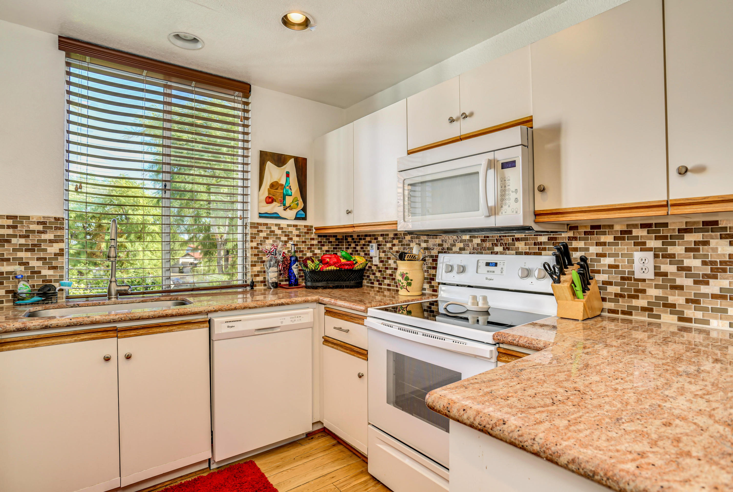 401 El Cielo Road, Unit 12 Palm Springs, CA 92262 - Photo 14 of 32 15