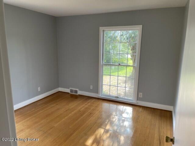 711 Waterford Road Louisville, KY 40207 - Photo 12 of 18 Bedroom #2