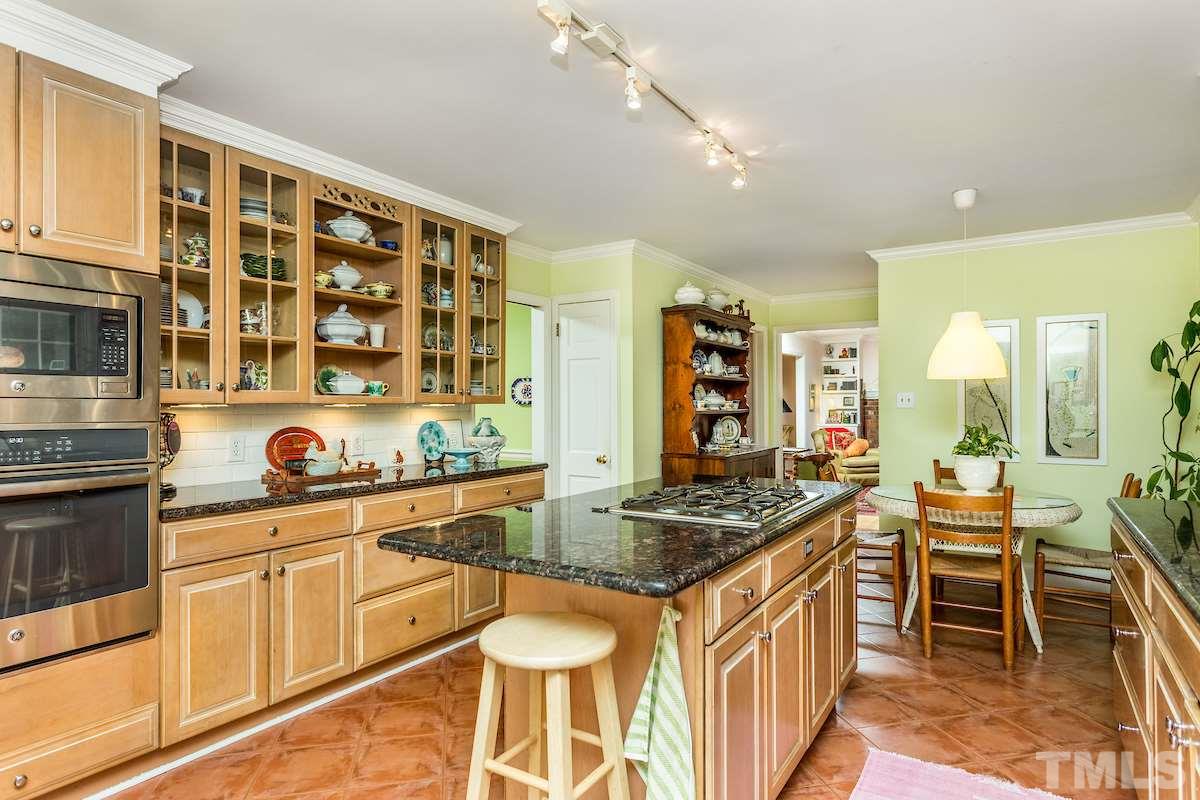 4808 Dundee Place Raleigh, NC 27612 - Photo 13 of 25