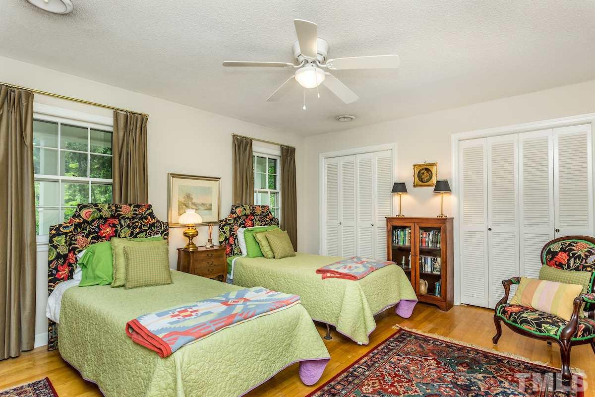 4808 Dundee Place Raleigh, NC 27612 - Photo 18 of 25