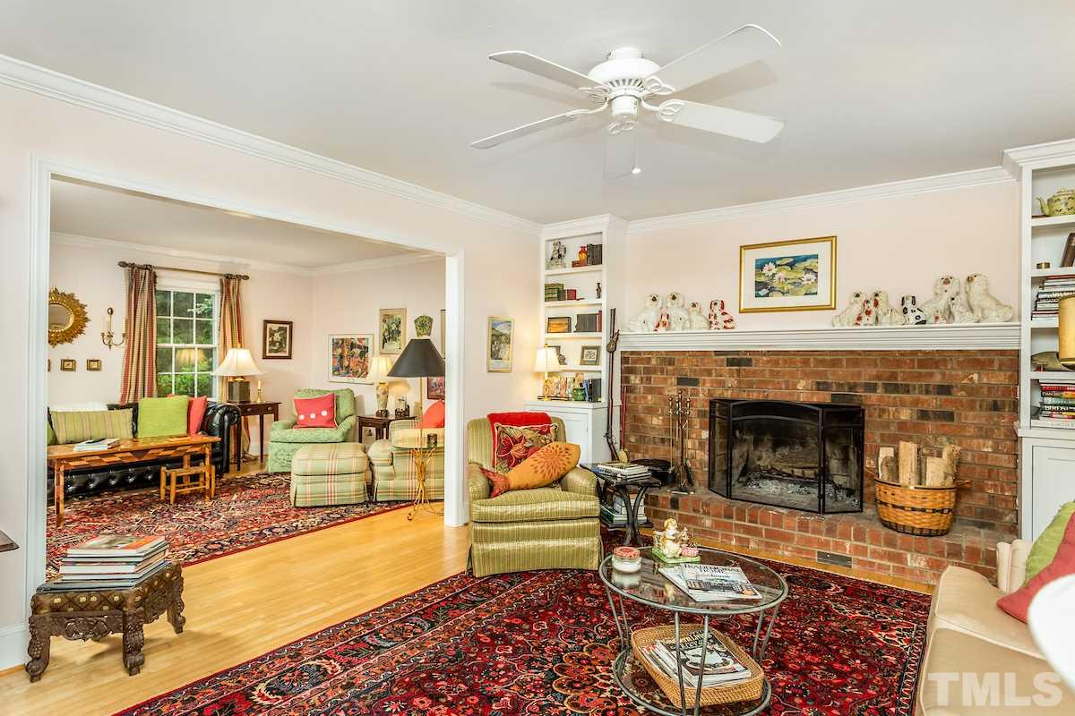 4808 Dundee Place Raleigh, NC 27612 - Photo 7 of 25