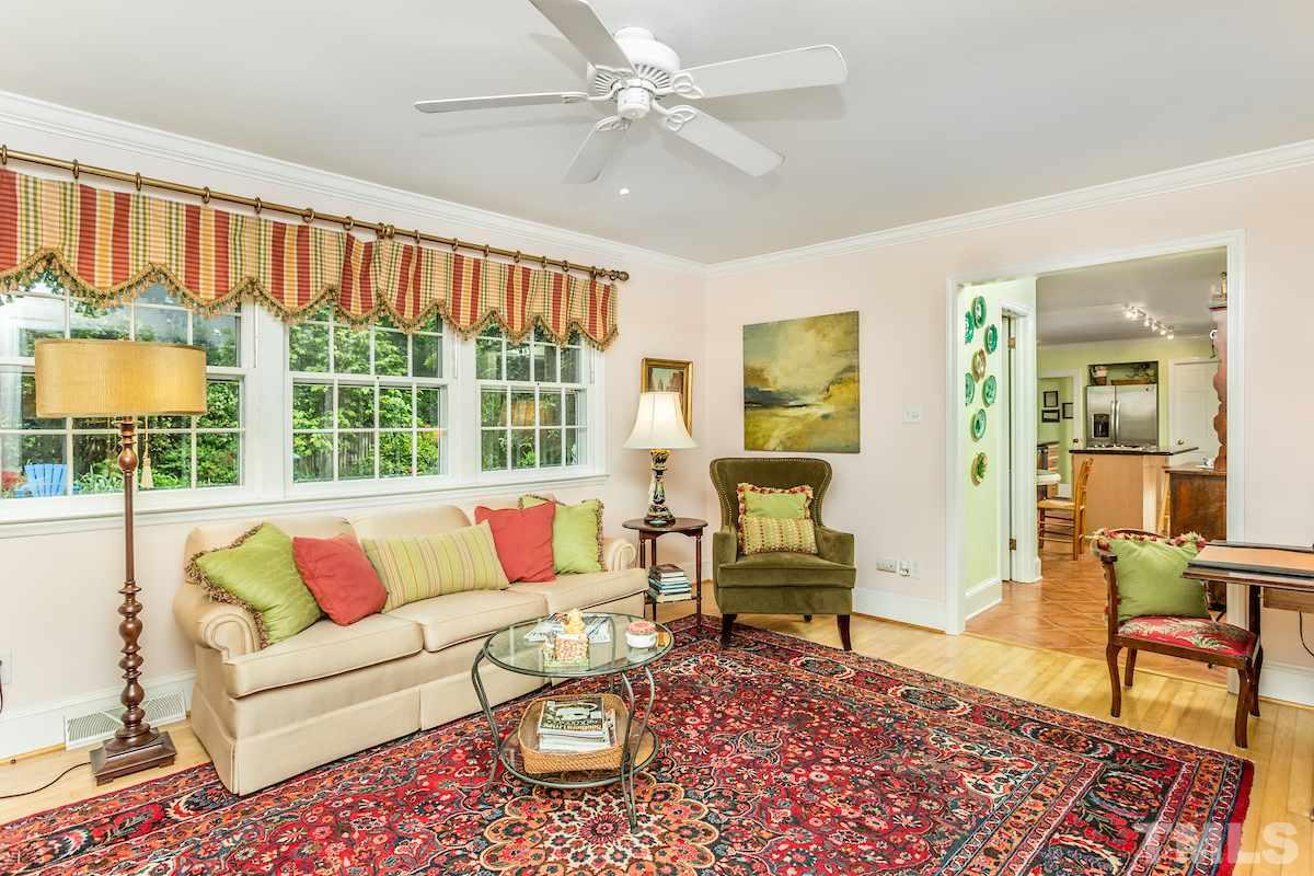 4808 Dundee Place Raleigh, NC 27612 - Photo 8 of 25