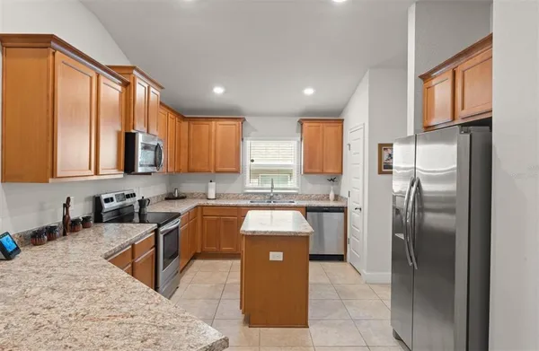 $2,300 | 636 Tanaro Lane, Haines City, FL 33844
