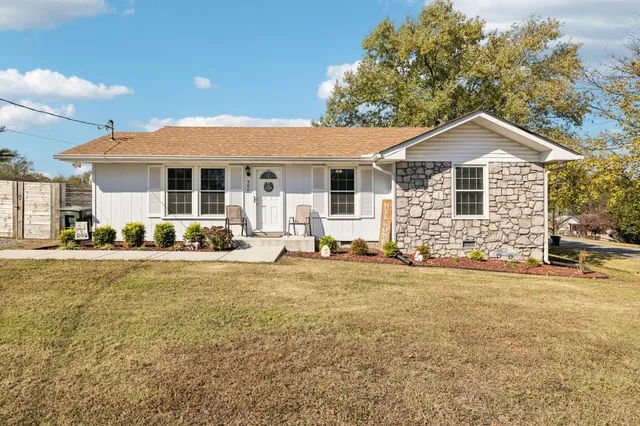 $350,000 | 900 Ridge West, Hermitage, TN 37076