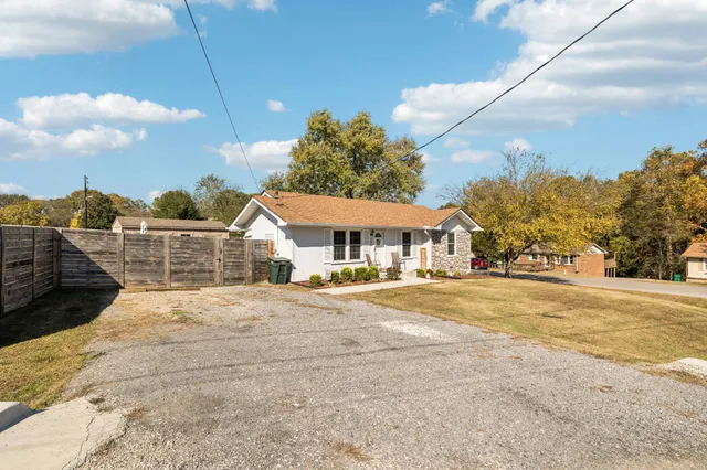 $350,000 | 900 Ridge West, Hermitage, TN 37076