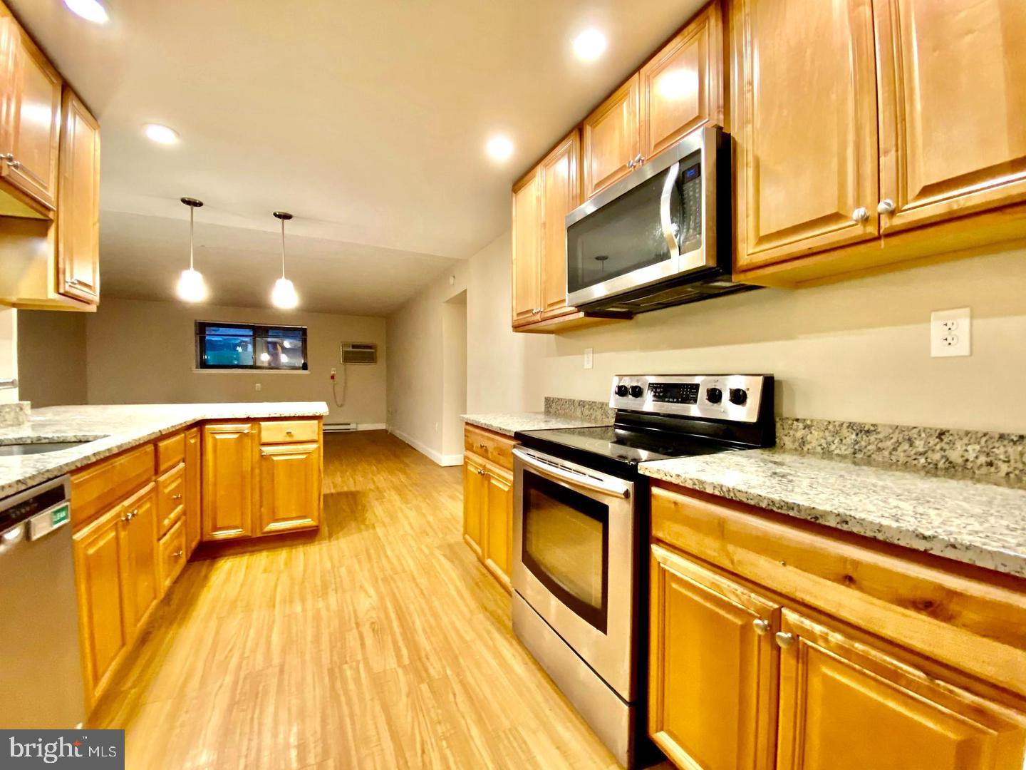 400 Glendale Road Havertown, PA 19083 - Photo 2 of 24 Gallery Image 2