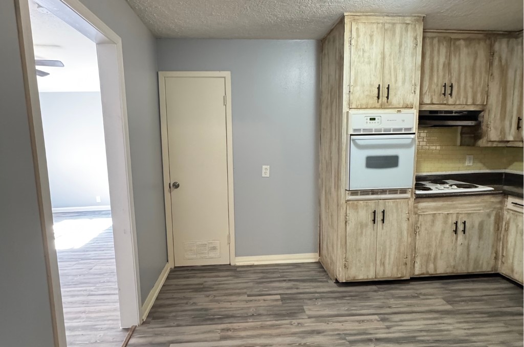 3270 Christopher Street Beaumont, TX 77708 - Photo 8 of 17