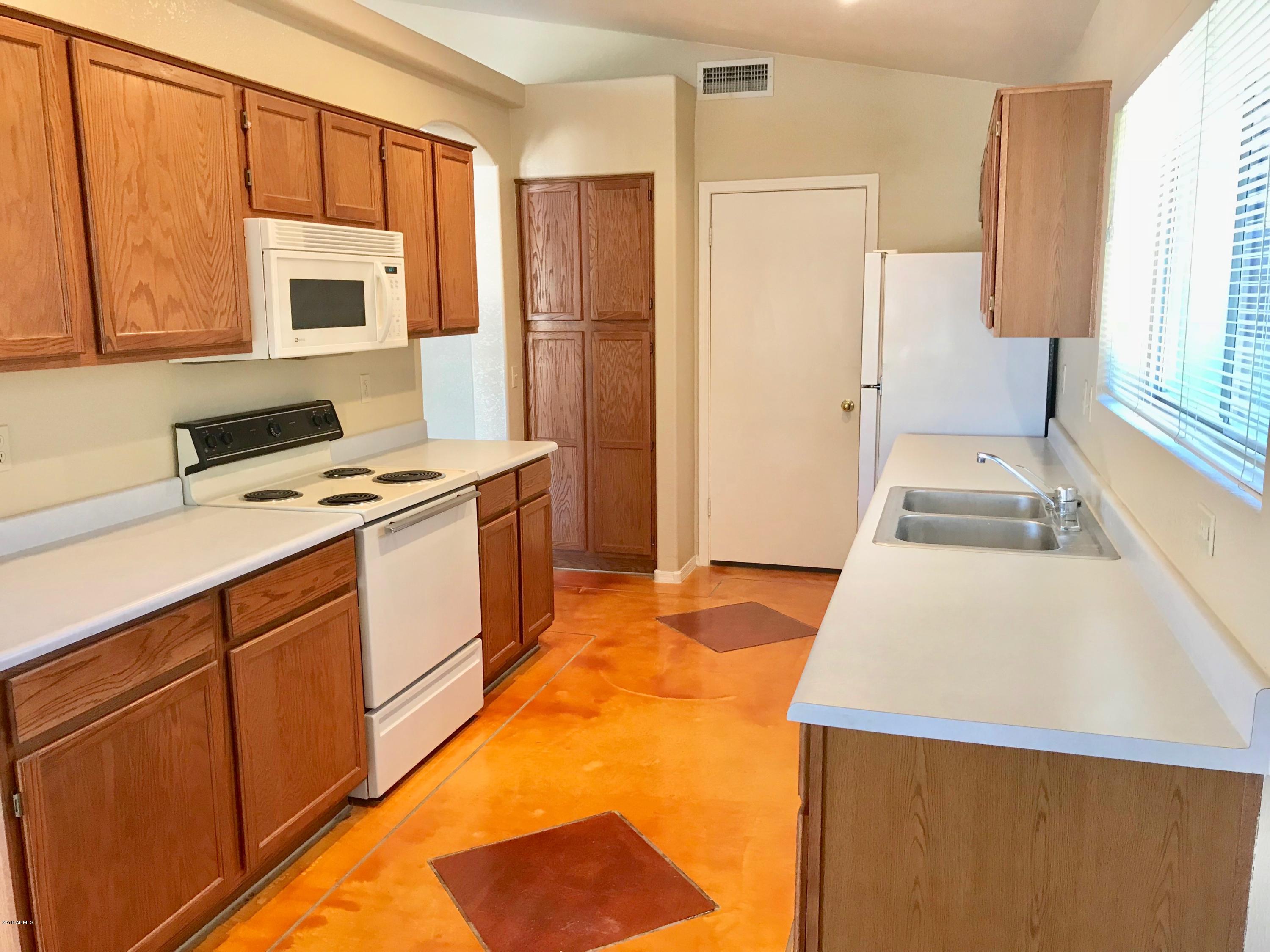 498 West Smoke Tree Road Gilbert, AZ 85233 - Photo 13 of 20 IMG_5552