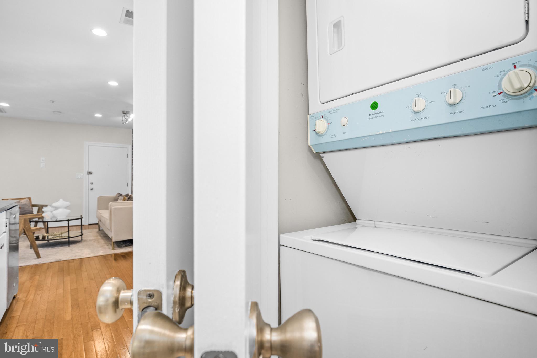 304 Q Street Northwest, Unit 4 Washington, DC 20001 - Photo 16 of 19