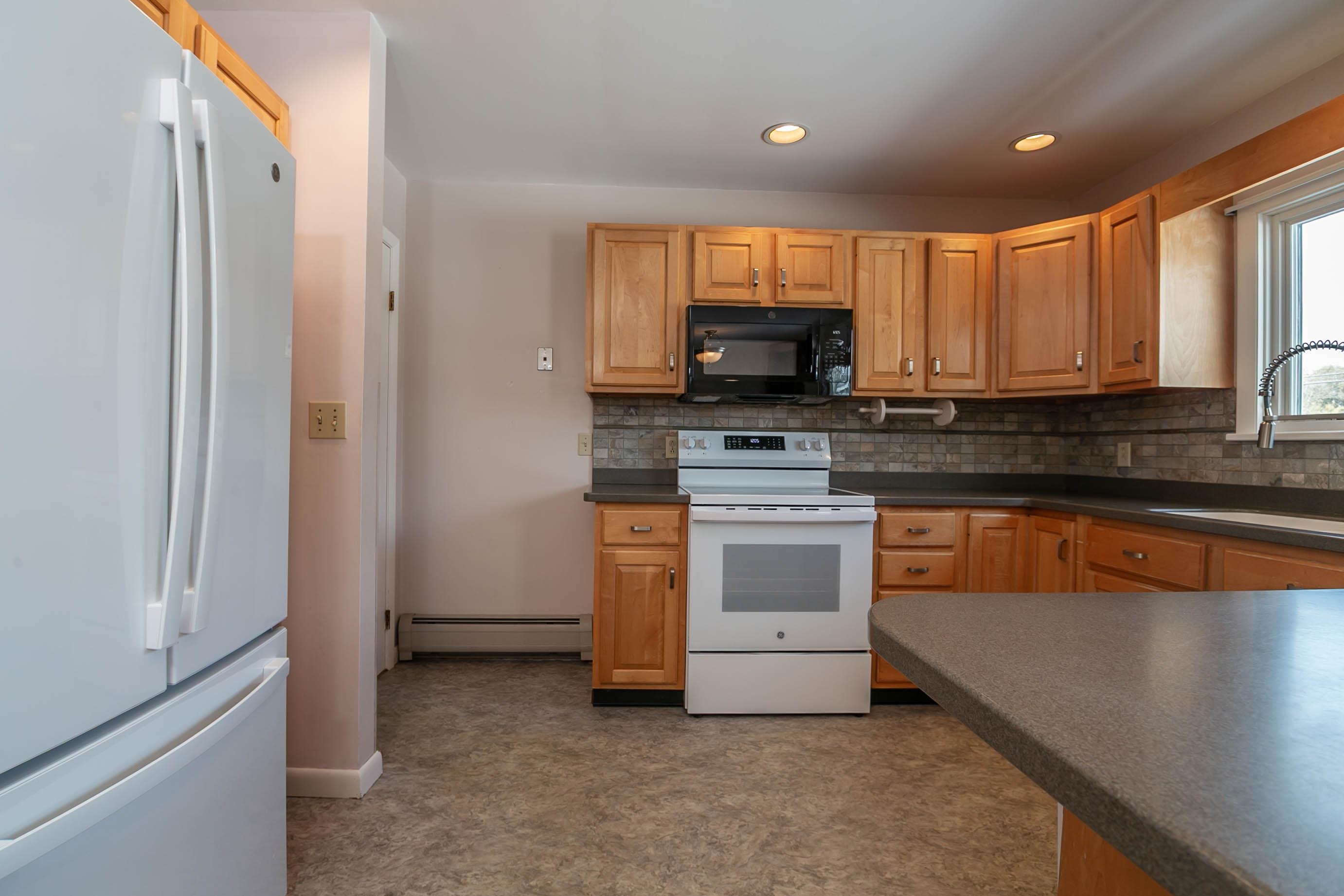 122 Marsett Road Shelburne, VT 05482 - Photo 15 of 44