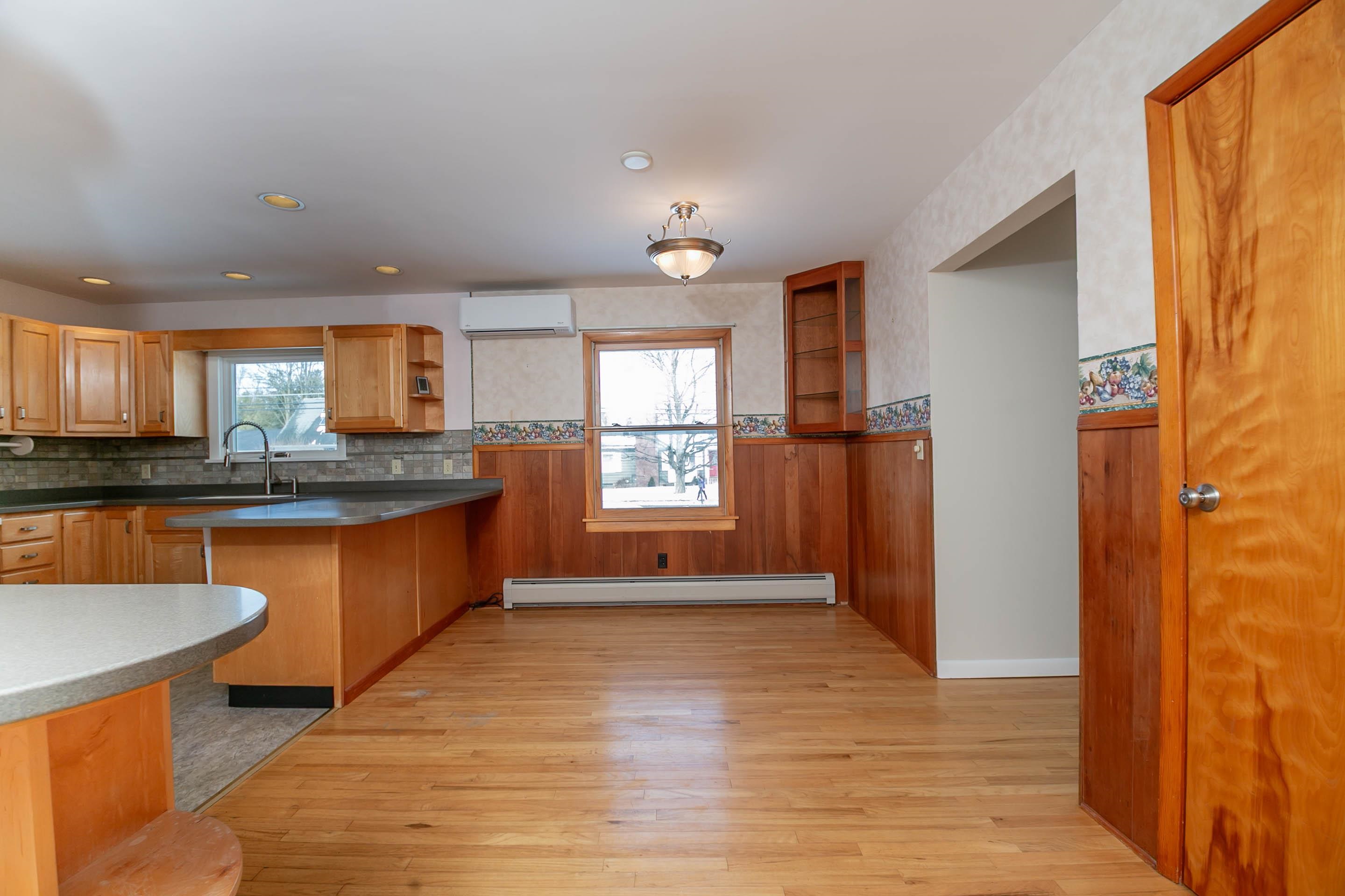 122 Marsett Road Shelburne, VT 05482 - Photo 18 of 44