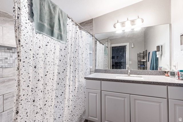8522 Solar Way, Unit 8522 Sandy, UT 84070 - Photo 15 of 24 Gallery Image 15