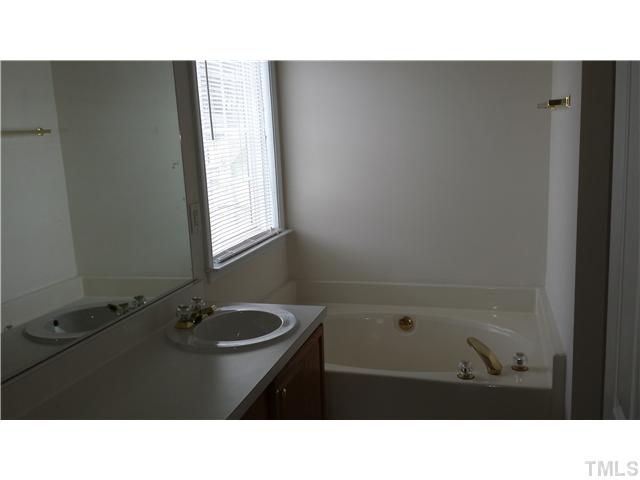 4509 Drewbridge Way Raleigh, NC 27604 - Photo 3 of 5