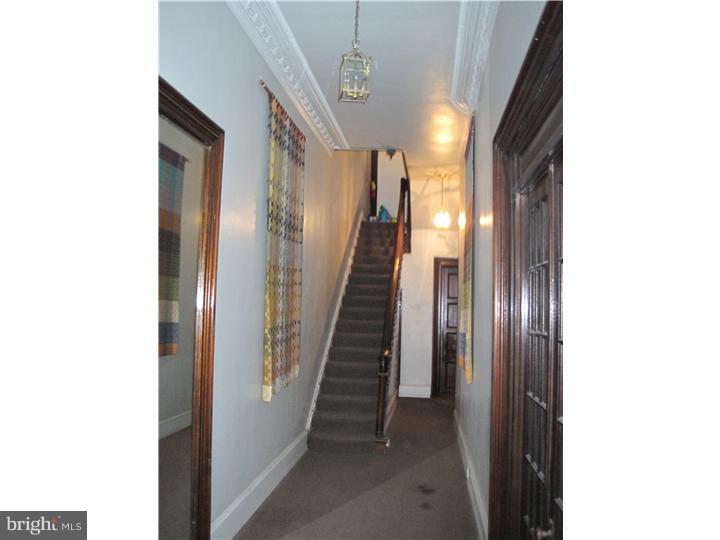 2021 Spruce Street Philadelphia, PA 19103 - Photo 3 of 4