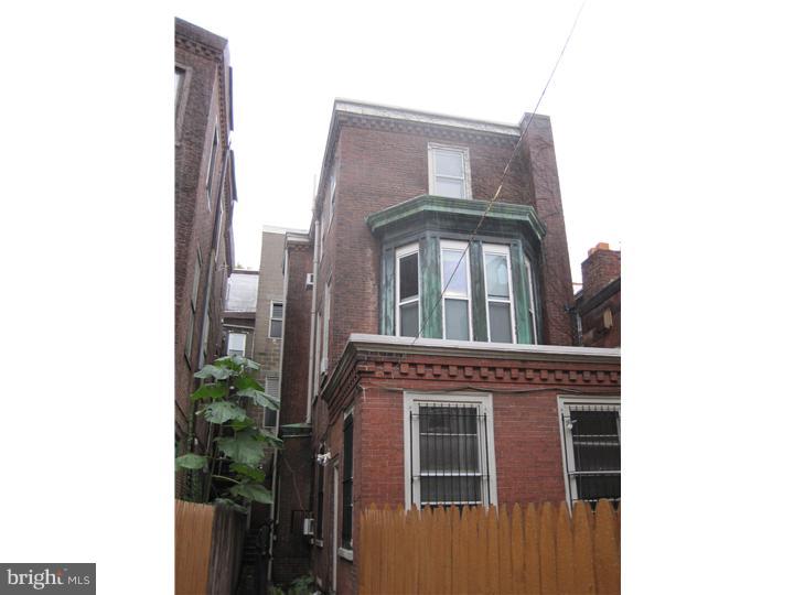 2021 Spruce Street Philadelphia, PA 19103 - Photo 4 of 4 Exterior Back