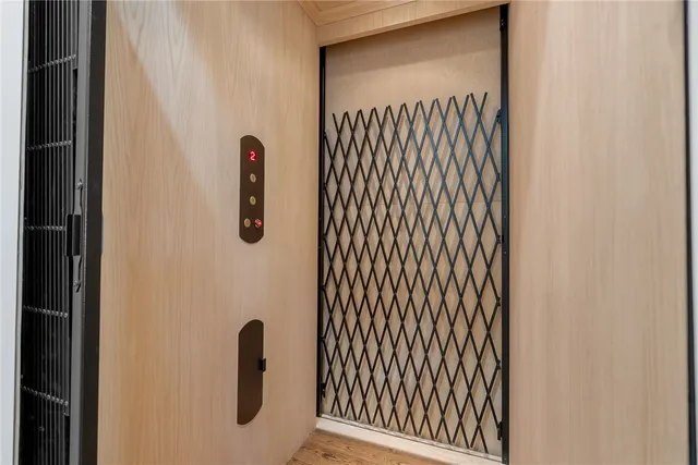 $4,970,000 | 222 Creek Stone Court, Six Mile, SC 29682