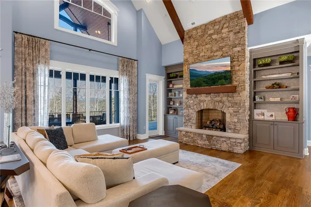 $4,970,000 | 222 Creek Stone Court, Six Mile, SC 29682