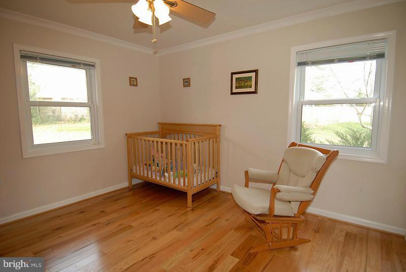 4130 Conrad Road Alexandria, VA 22312 - Photo 14 of 28 Bedroom