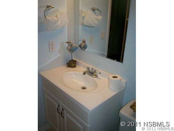 232 North Ridgewood Avenue, Unit F35 Edgewater, FL 32132 - Photo 14 of 18 Gallery Image 14