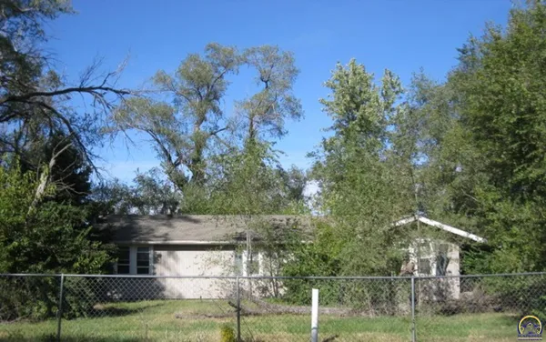 $120,000 | 5116 Murray Road, Manhattan, KS 66503