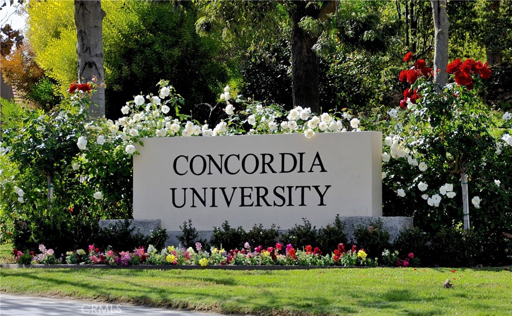 45 Perennial Irvine, CA 92603 - Photo 38 of 40 a sign on the side of the tree