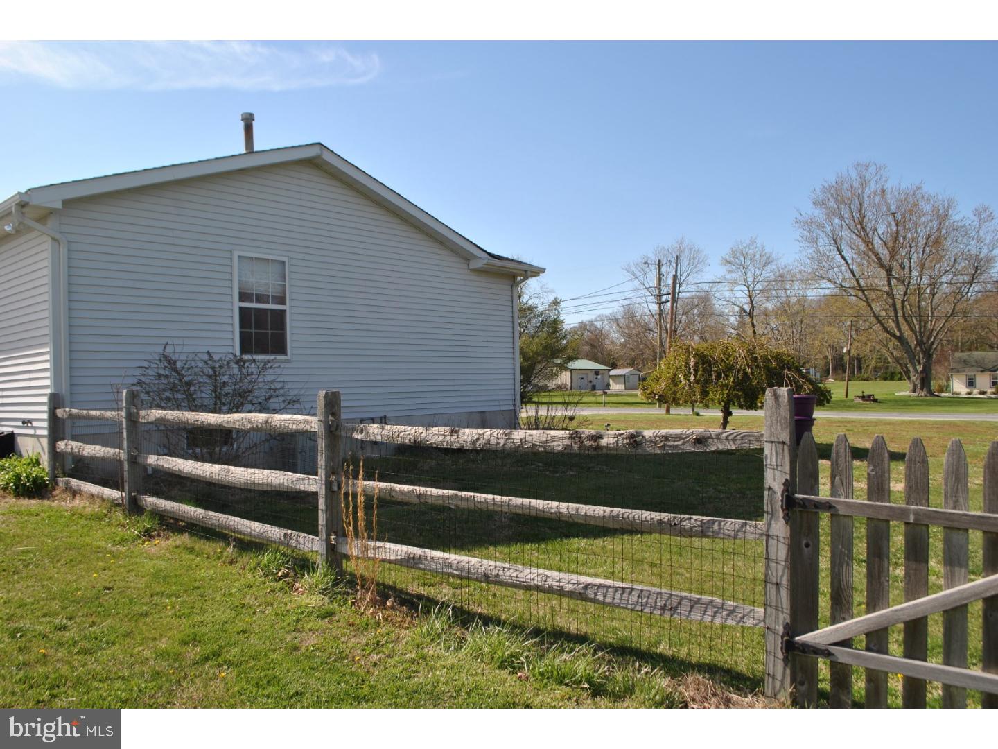 41 Upper Neck Road Pittsgrove, NJ 08318 - Photo 18 of 20 Exterior Side