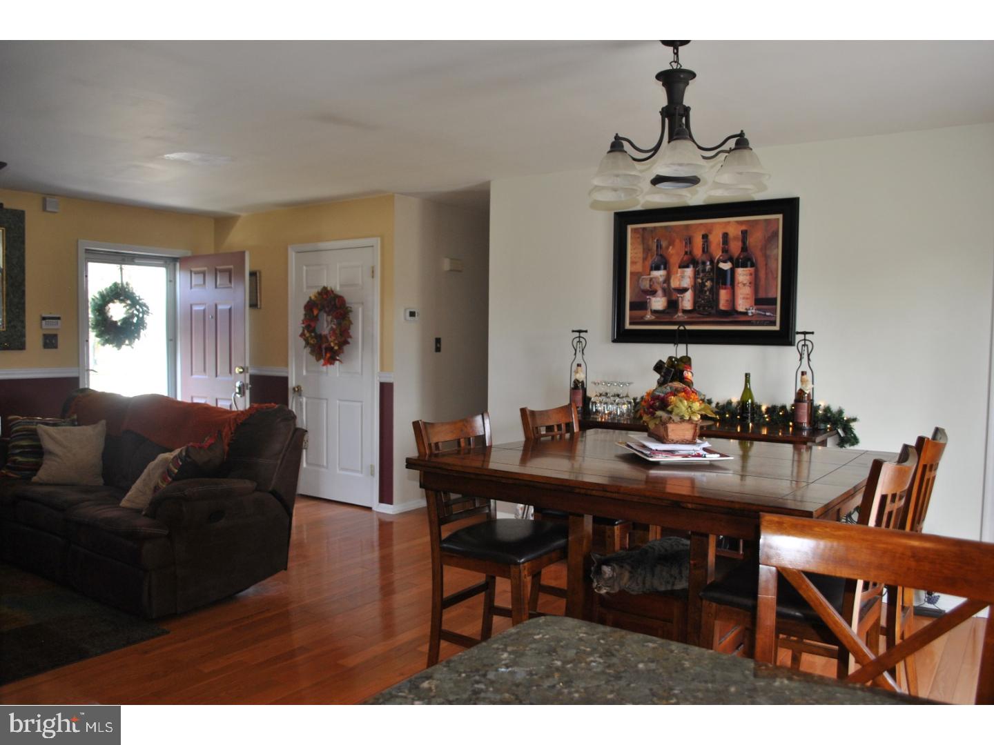 41 Upper Neck Road Pittsgrove, NJ 08318 - Photo 9 of 20 Dining Room