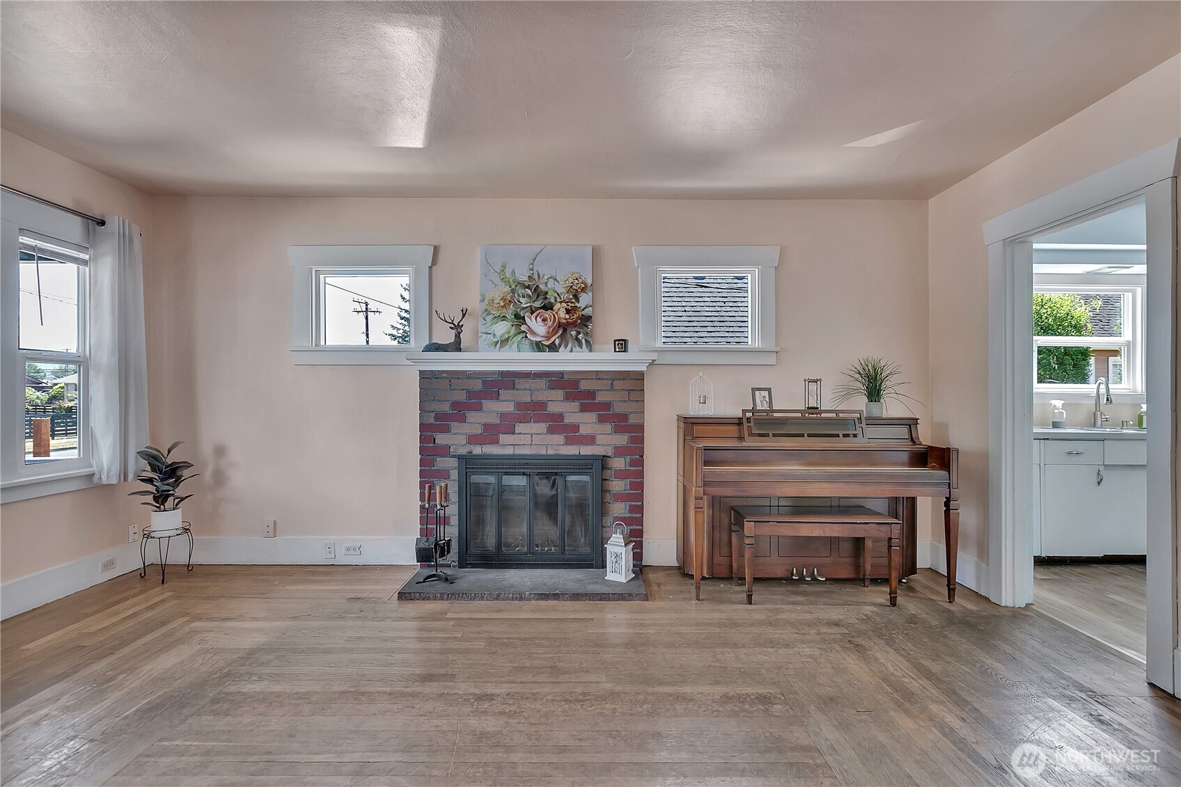 1722 Harding Street Enumclaw, WA 98022 - Photo 7 of 30