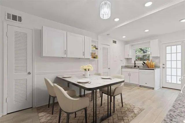 a view of kitchen with breakfast area
