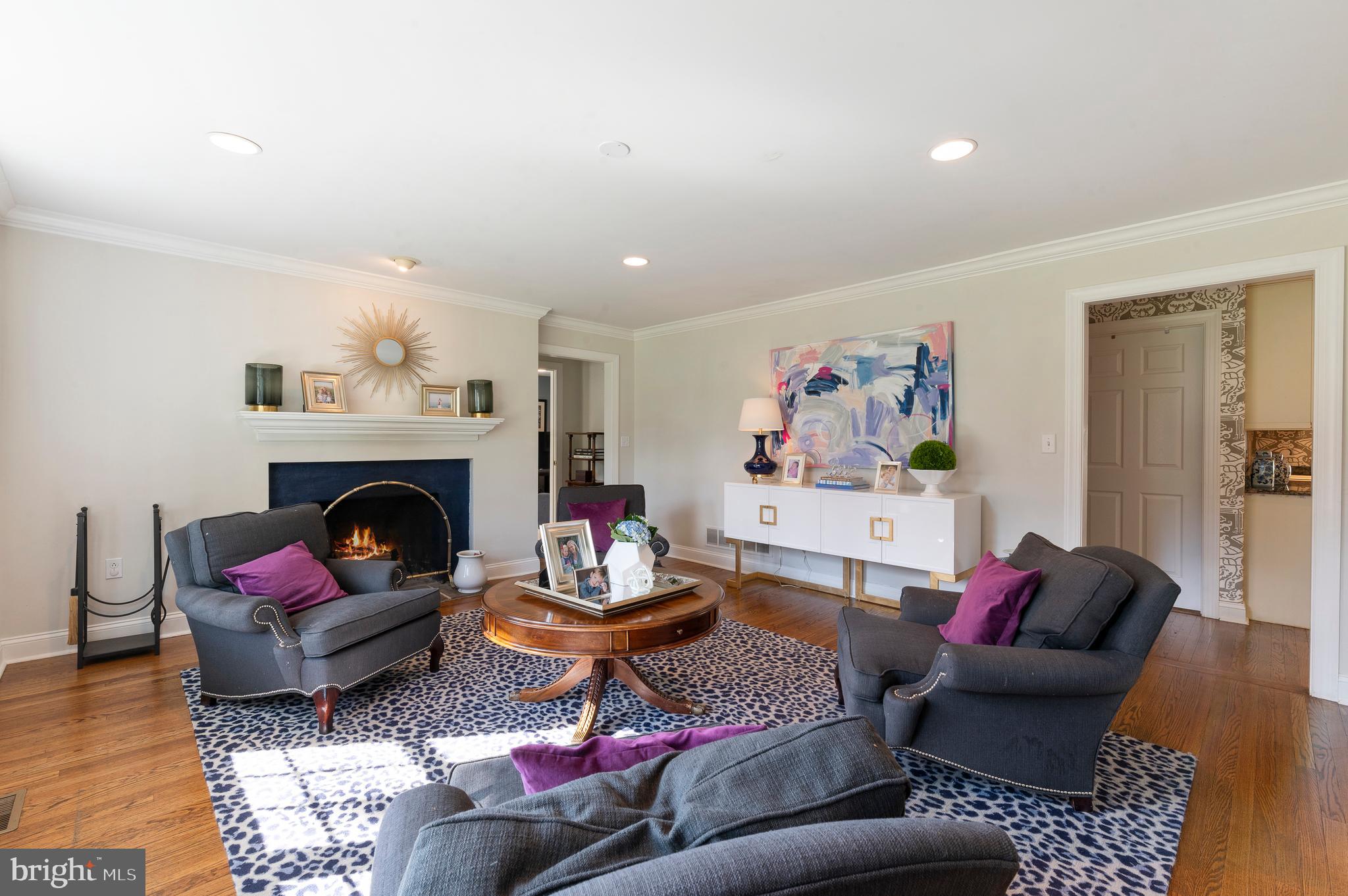 124 Tyson Road Newtown Square, PA 19073 - Photo 15 of 31 Living room