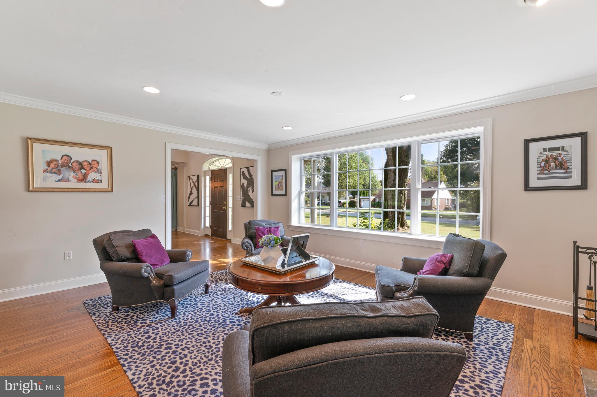 124 Tyson Road Newtown Square, PA 19073 - Photo 16 of 31 Living room