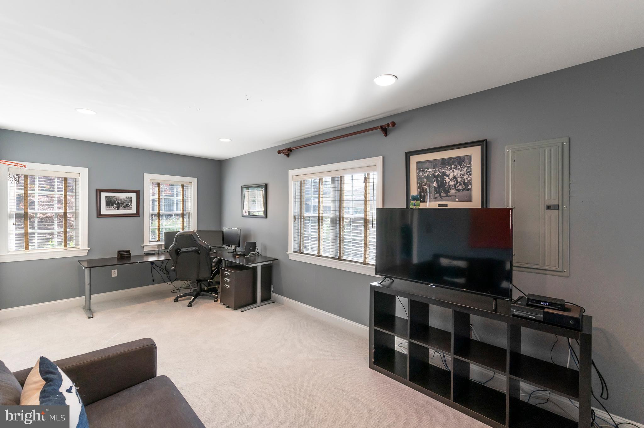 124 Tyson Road Newtown Square, PA 19073 - Photo 18 of 31 Home office/den