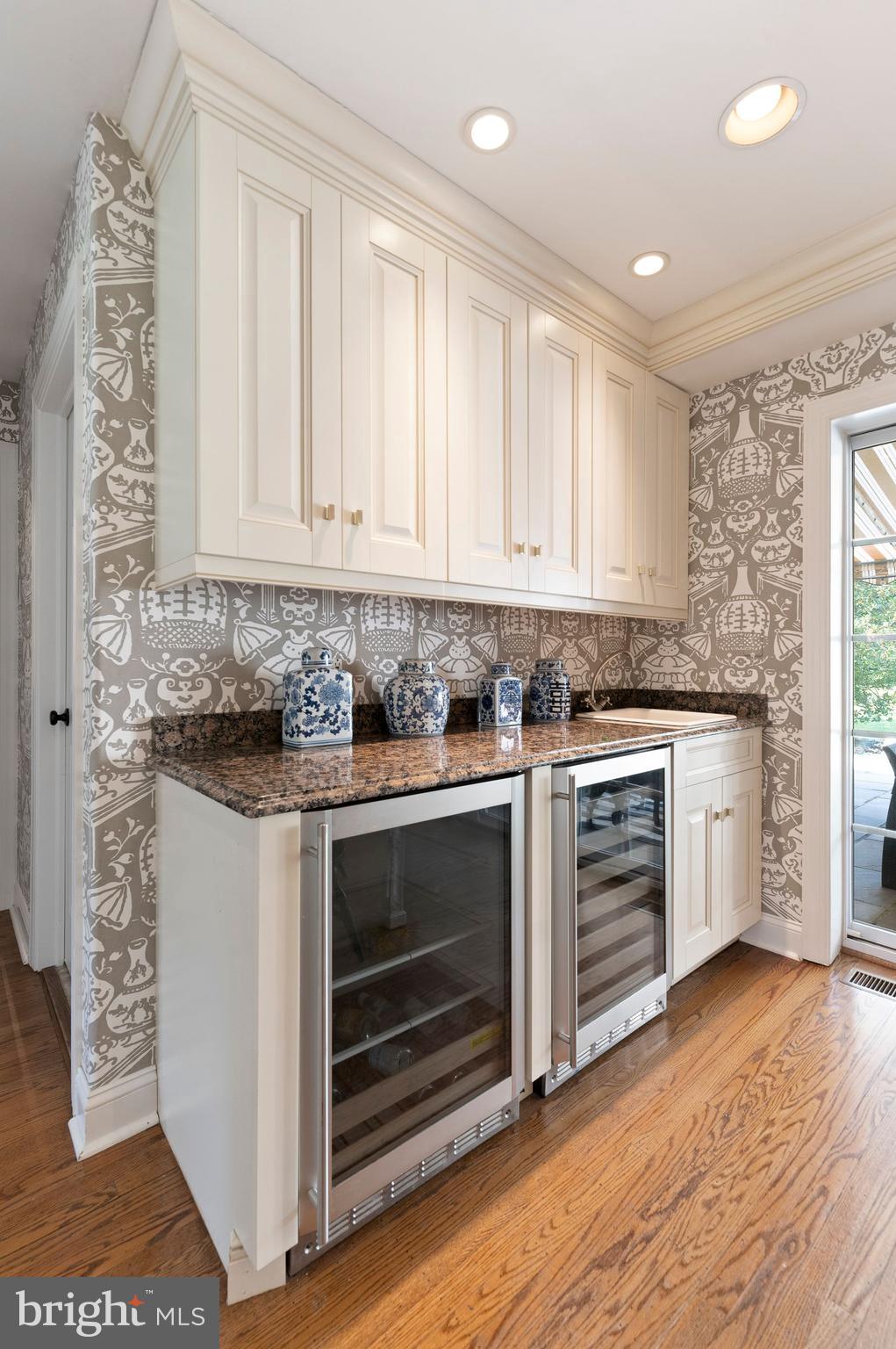 124 Tyson Road Newtown Square, PA 19073 - Photo 10 of 31 Wine bar and mine fridge beverage center
