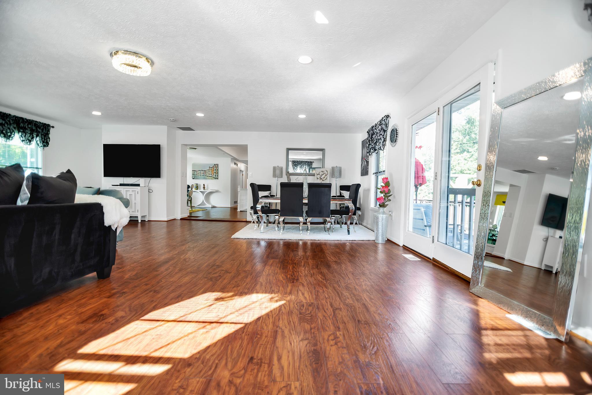 4616 Mountain Road Pasadena, MD 21122 - Photo 5 of 81 Gallery Image 5