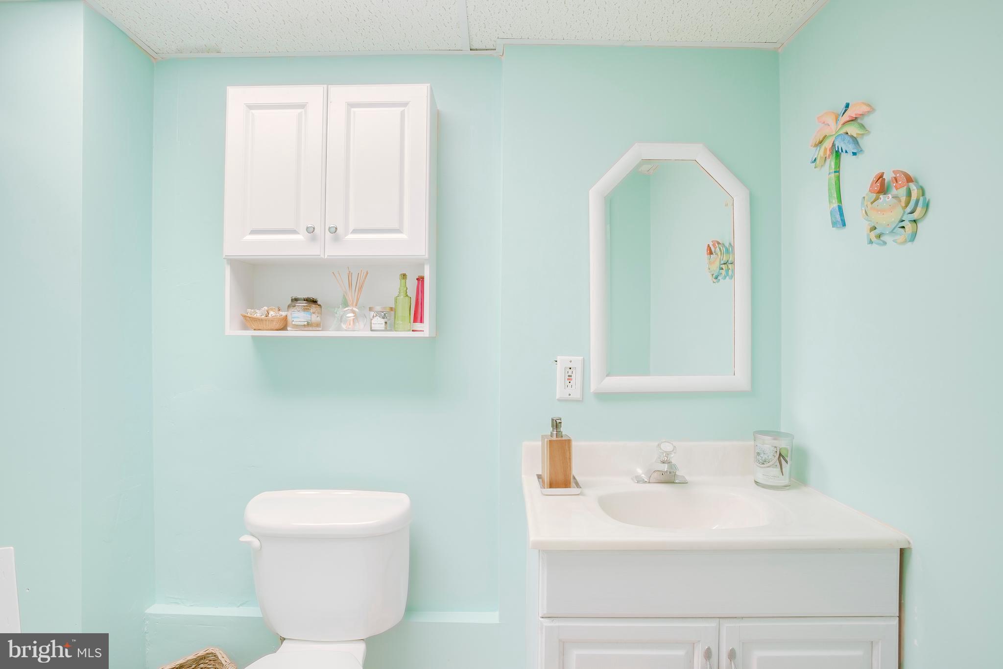 2105 Old Frederick Road Baltimore, MD 21228 - Photo 17 of 21 Fresh, clean colors