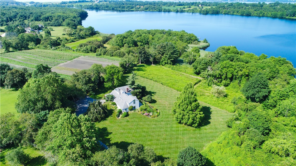 3991 Main Road Tiverton, RI 02878 - Photo 13 of 39