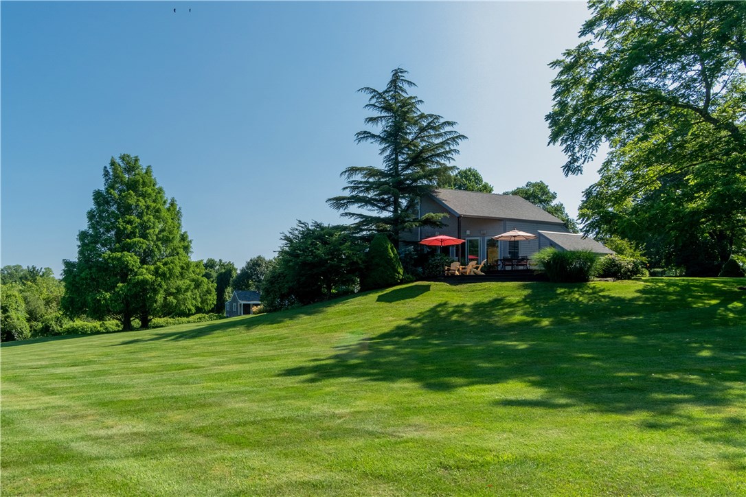 3991 Main Road Tiverton, RI 02878 - Photo 14 of 39