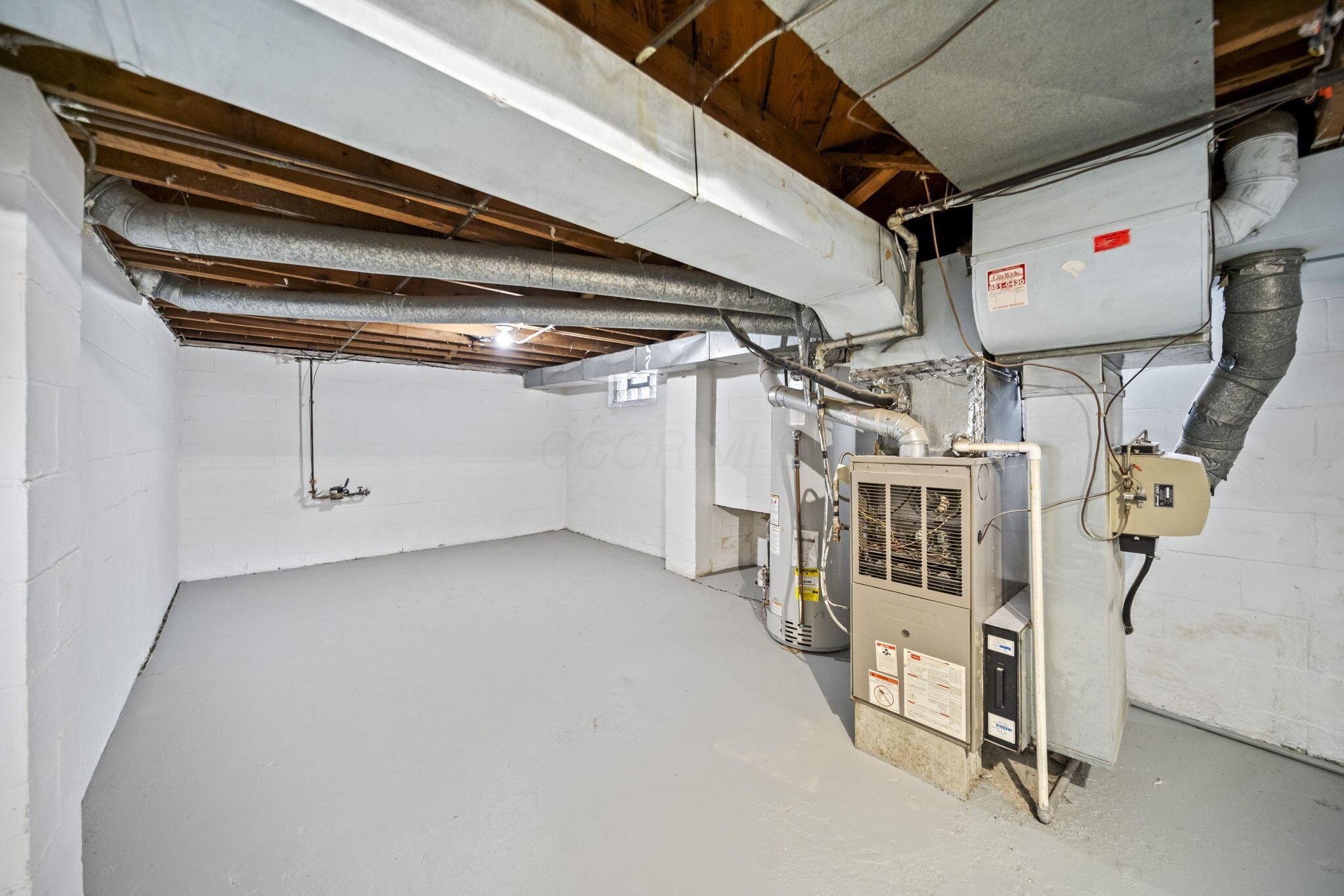 139 Demorest Road Columbus, OH 43204 - Photo 49 of 100
