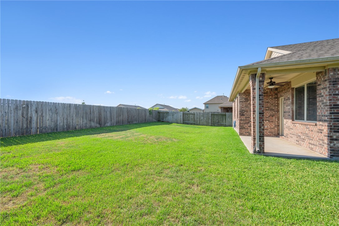 1700 Eagle View Drive Navasota, TX 77868 - Photo 19 of 22 a view of a back yard