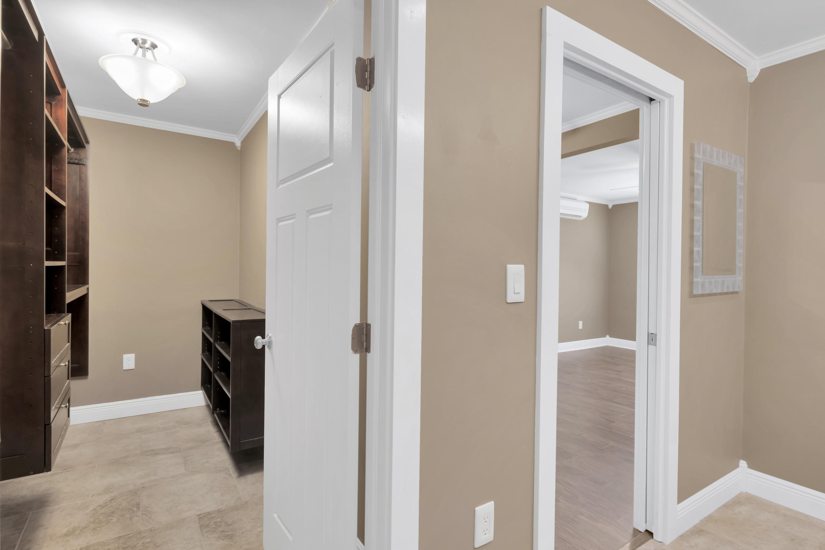 4 Roundabend Road Shalimar, FL 32579 - Photo 21 of 39 a view of a hallway with closet and bathroom