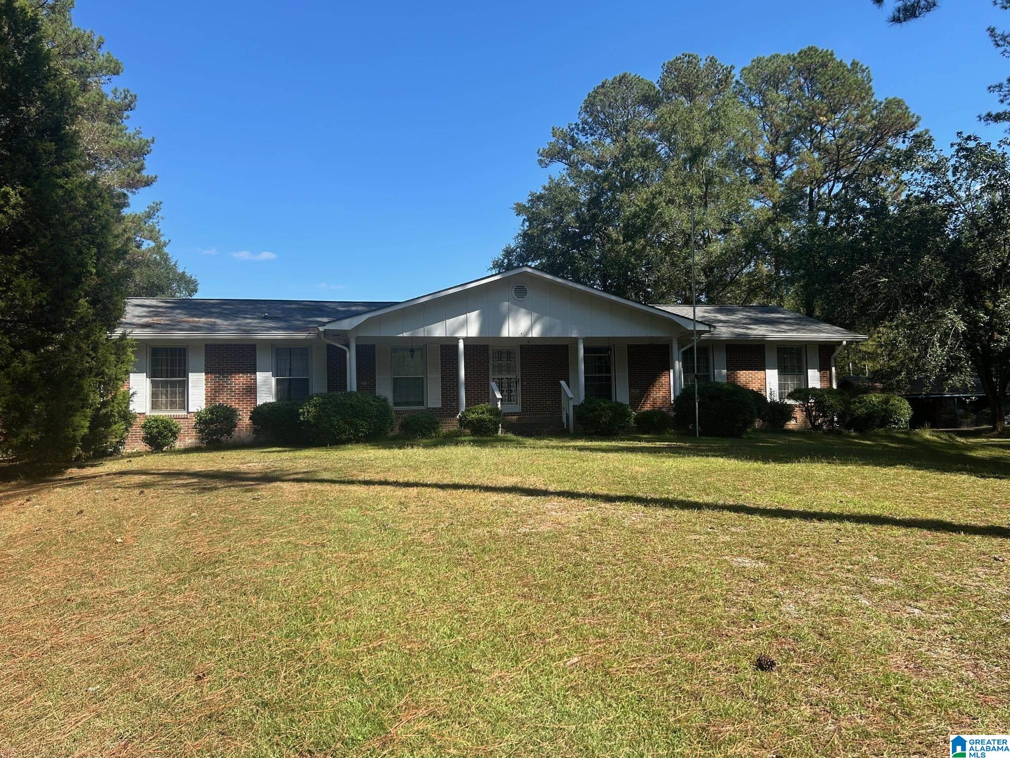 380 Cherokee Trail Ohatchee, AL 36271 - Photo 3 of 22
