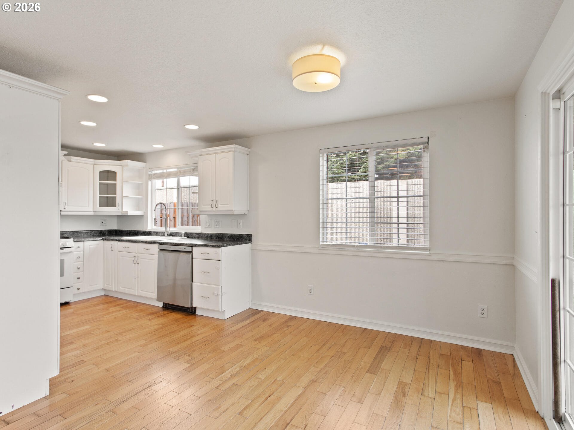 2297 Southwest 218th Drive Beaverton, OR 97003 - Photo 11 of 38