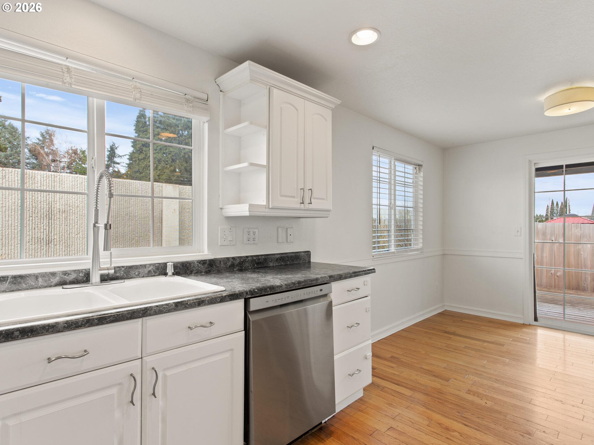 2297 Southwest 218th Drive Beaverton, OR 97003 - Photo 18 of 38
