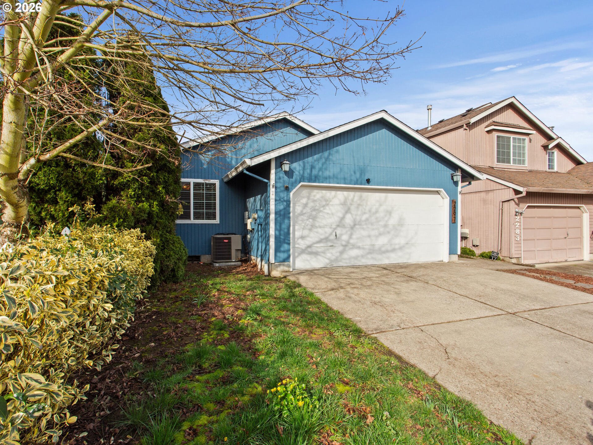 2297 Southwest 218th Drive Beaverton, OR 97003 - Photo 4 of 38