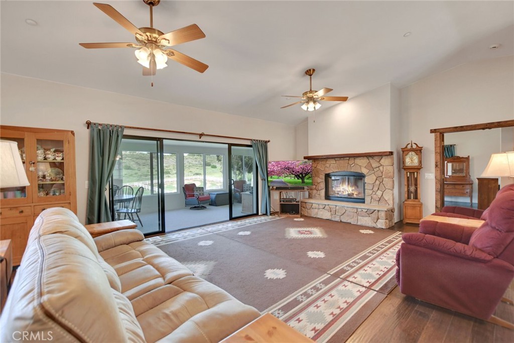 32068 Anna Marie Lane Bonsall, CA 92003 - Photo 9 of 74