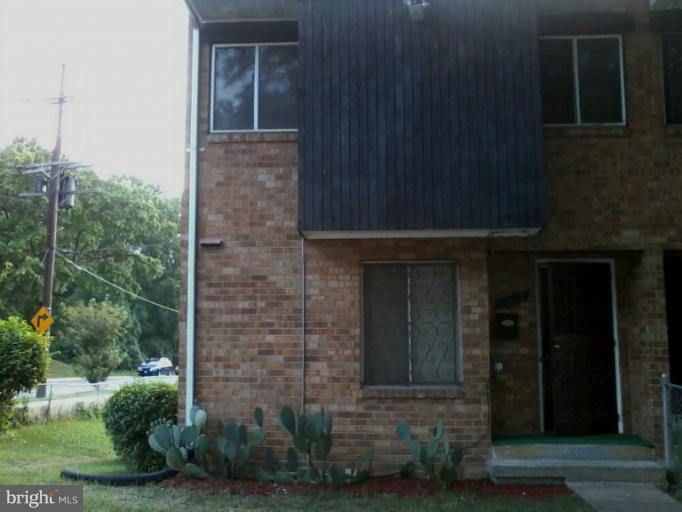 2525 Naylor Road Southeast Washington, DC 20020 - Photo 1 of 5 Exterior (Front)