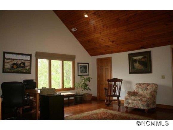 380 Vision Road Canton, NC 28716 - Photo 10 of 24